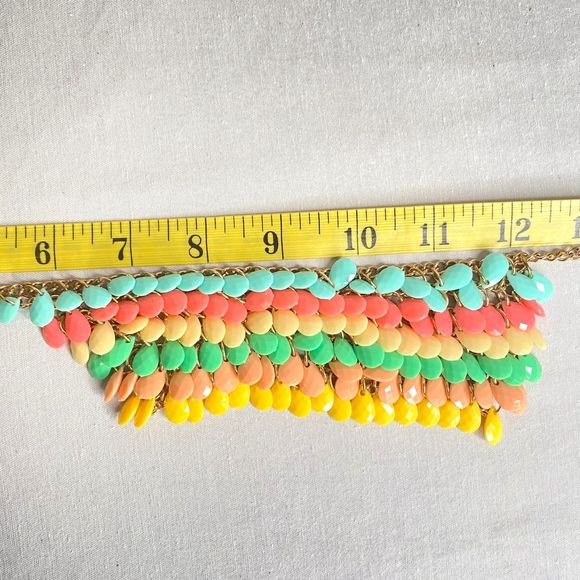 Signed Bib Necklace Fruity Pebbles Teardrop Acrylic Beads On Gold Tone Chain - Picture 8 of 12